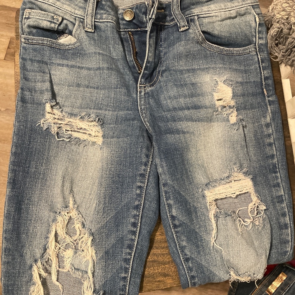 Light dressed jeans